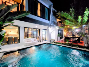 Uncle Noom Pool Villa